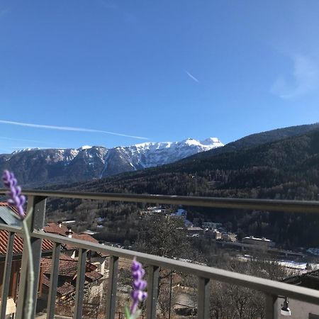 Casa Luca Lägenhet Mezzana  Exteriör bild