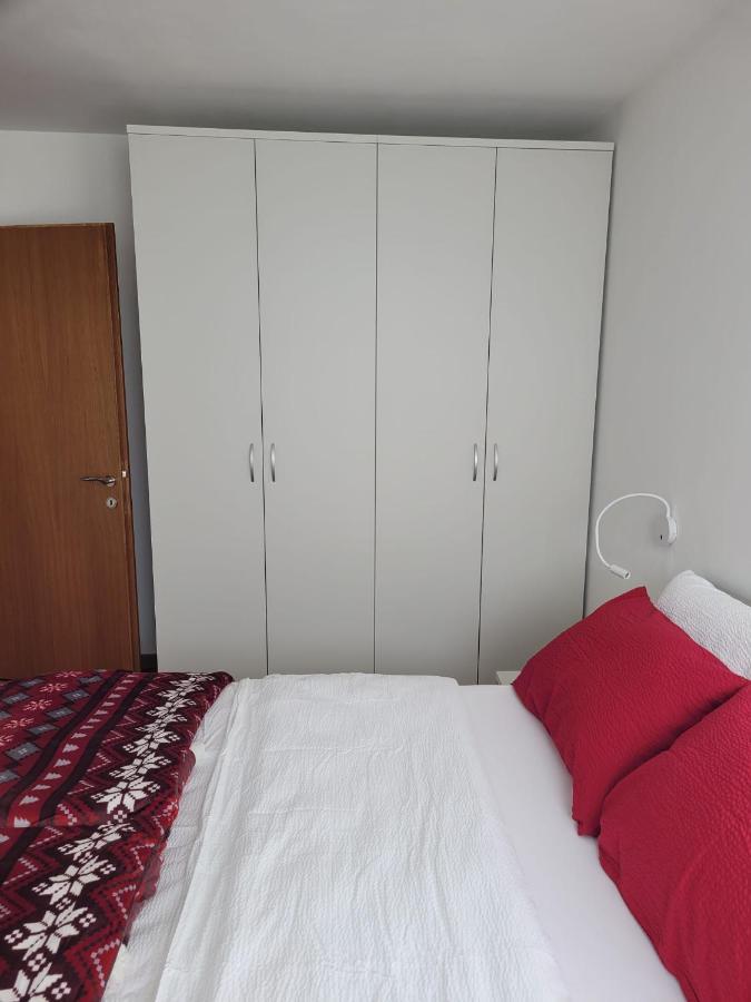 Casa Luca Lägenhet Mezzana  Exteriör bild